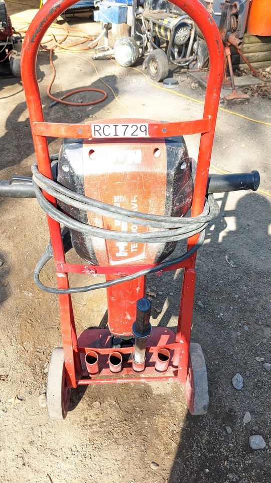 Hilti Electric Demo Jack Hammer TE 3000-AVR