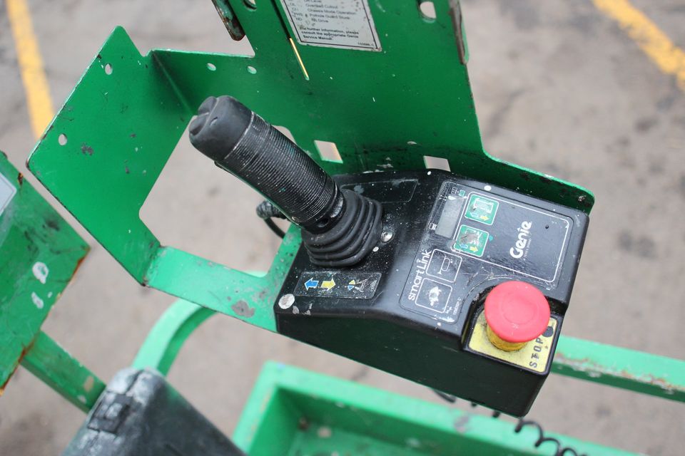 2014 Genie GS1930 Electric Scissor Lift