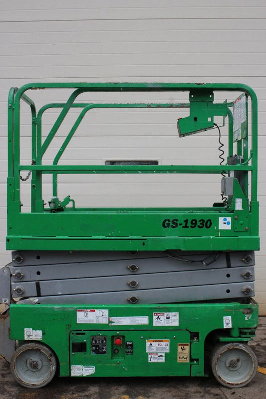 2014 Genie GS1930 Electric Scissor Lift
