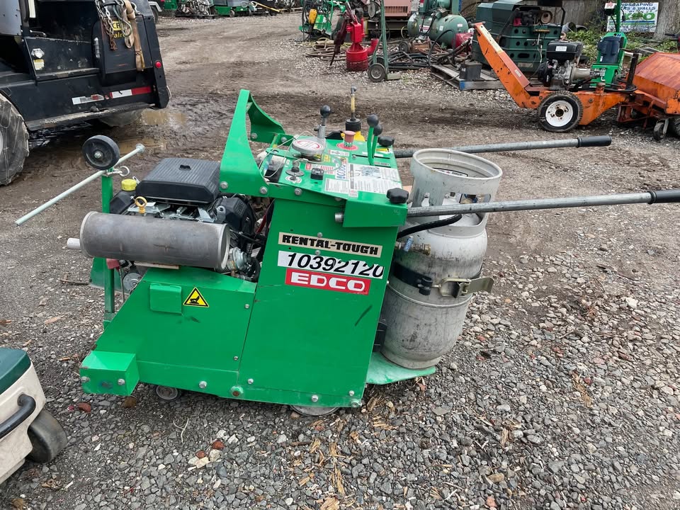 EDCO 20" Propane Road Flat Saw