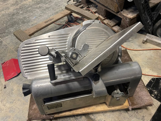 HOBART 1612 COMMERCIAL SLICER