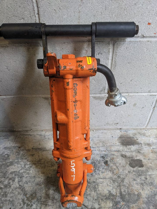 AMERICAN PNEUMATIC TOOL APT 137 PNEUMATIC ROCKDRILL ROCK DRILL