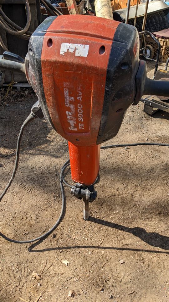 Hilti Electric Demo Jack Hammer TE 3000-AVR