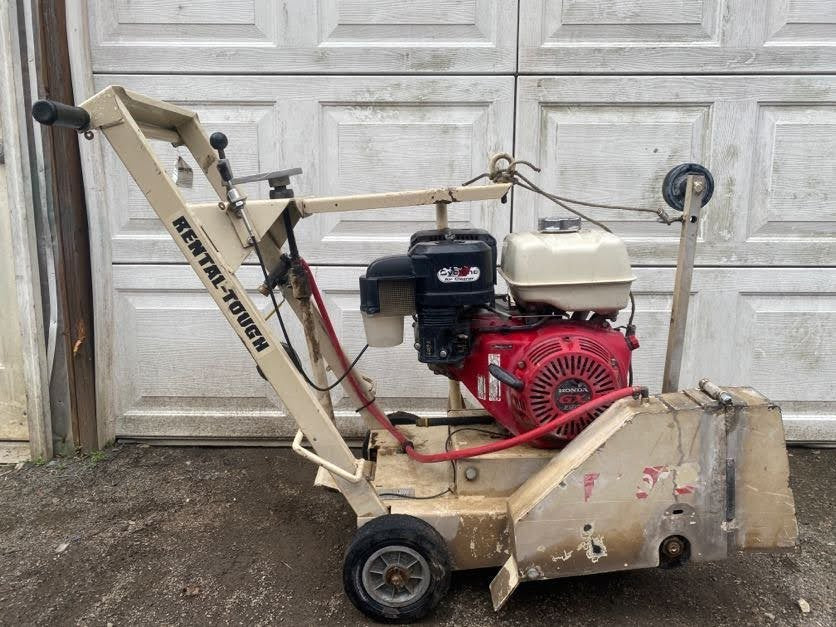 EDCO 16" Walk behind Road Saw Asphalt Concrete