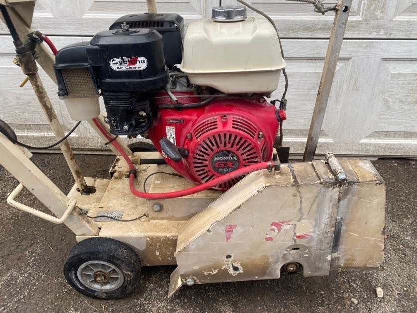 EDCO 16" Walk behind Road Saw Asphalt Concrete