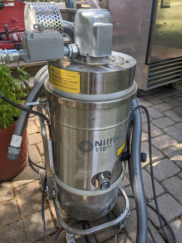 Nilfisk 118 EXP 118EXP Explosion Proof Vacuum