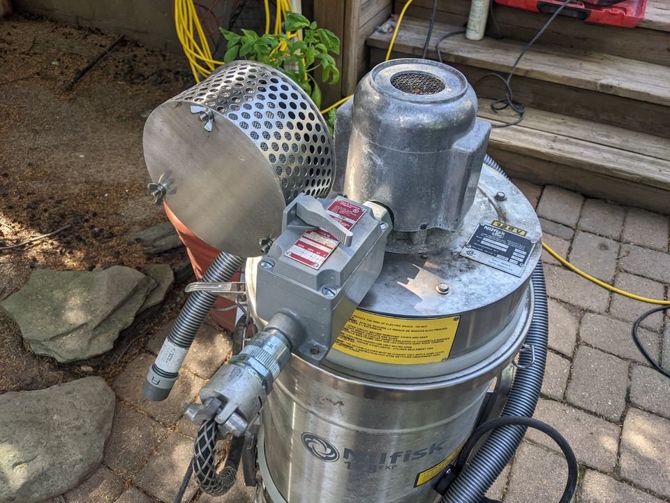 Nilfisk 118 EXP 118EXP Explosion Proof Vacuum