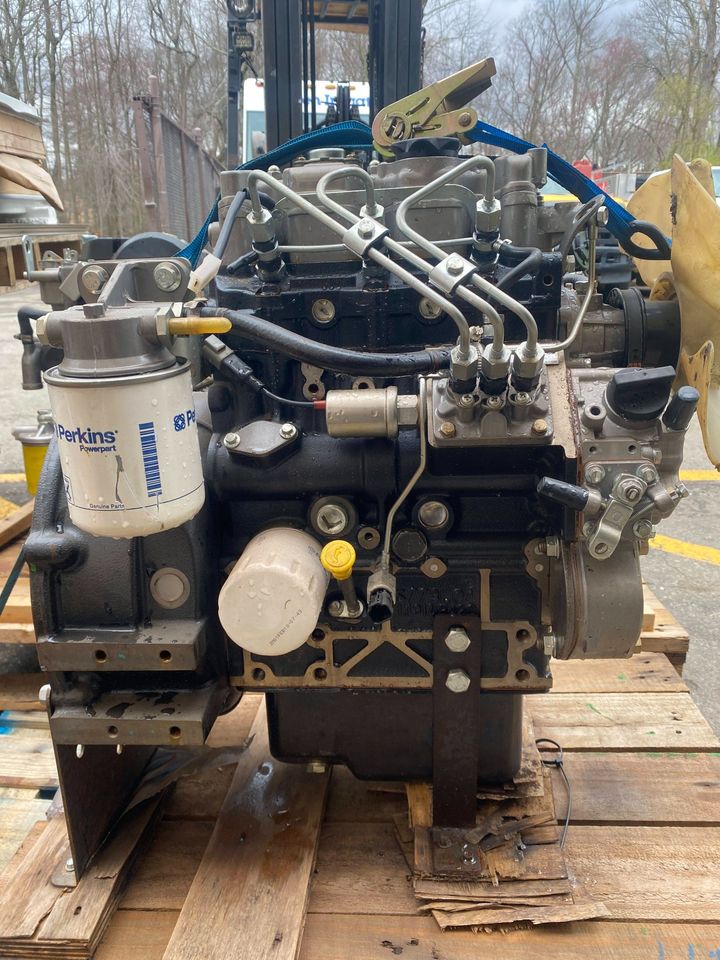 New 2018 Perkins 403F-11 Diesel Engine 1.1L CAT