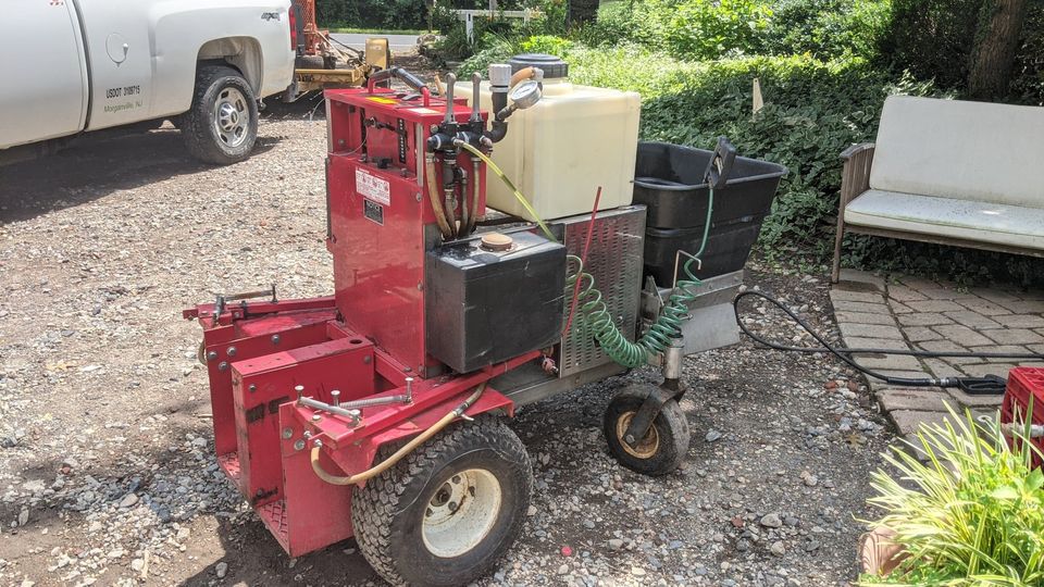 SPREADER SPRAYER LAWN TURF TRACKER HYDRO