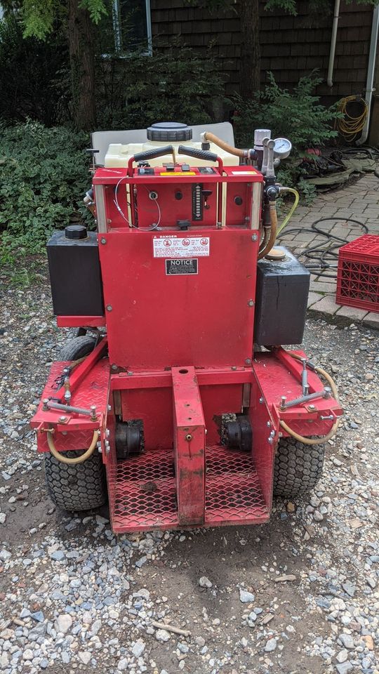 SPREADER SPRAYER LAWN TURF TRACKER HYDRO