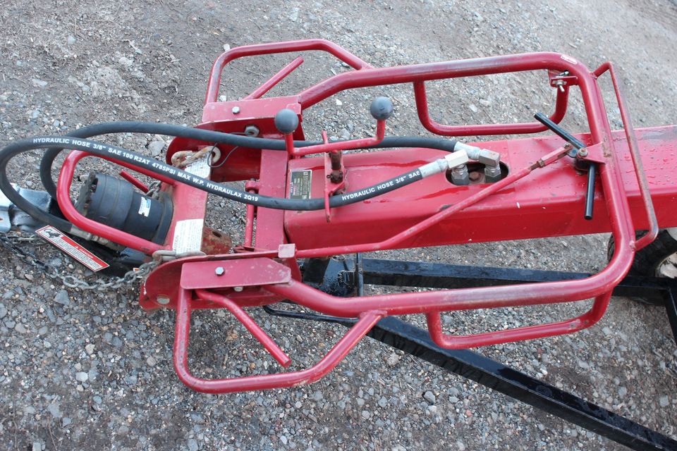 Little Beaver Towable Hydraulic Auger