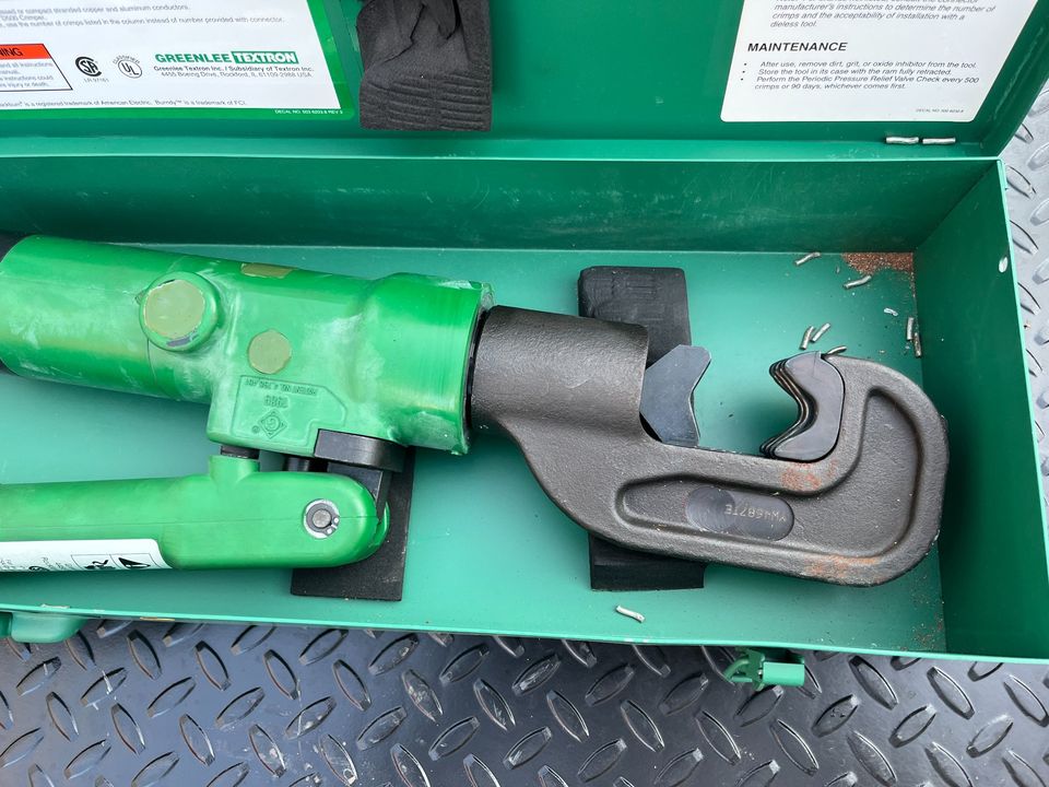 Greenlee 1989 Dieless Hydraulic Crimper