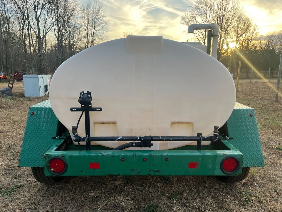 2018 Wylie 500 Gal Water Wagon on Dual Axle Trailer