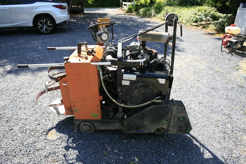 Norton 30" Propane Walk Behind Road Flat Saw