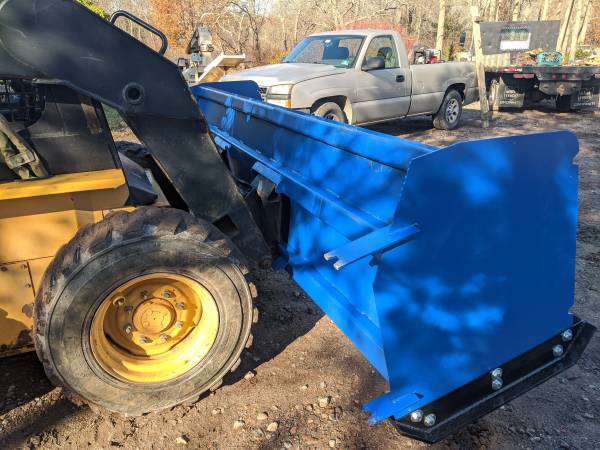 10' SNOW PUSHER - BRAND NEW - FOR SKID STEER