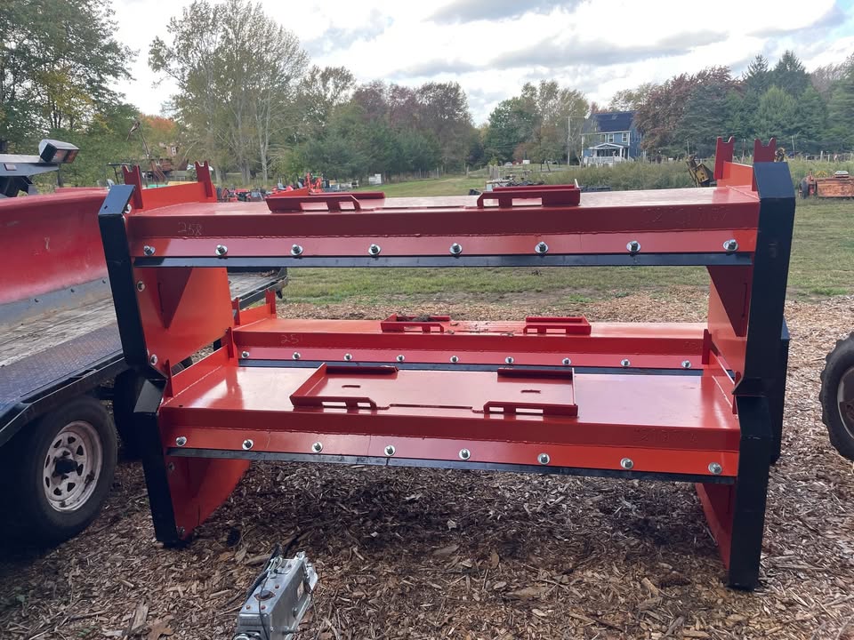 8 FOOT SNOW PUSHER SKID STEER ATTACHMENT