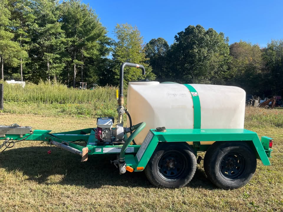 2017 Magnum 500 Gal t/a Water Tanker Trailer