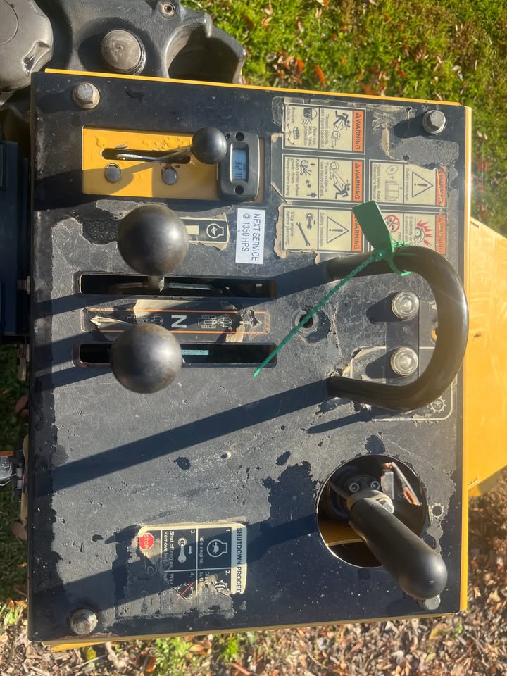 2018 VERMEER TRACKED STUMP GRINDER SC30TX 1350 HOURS