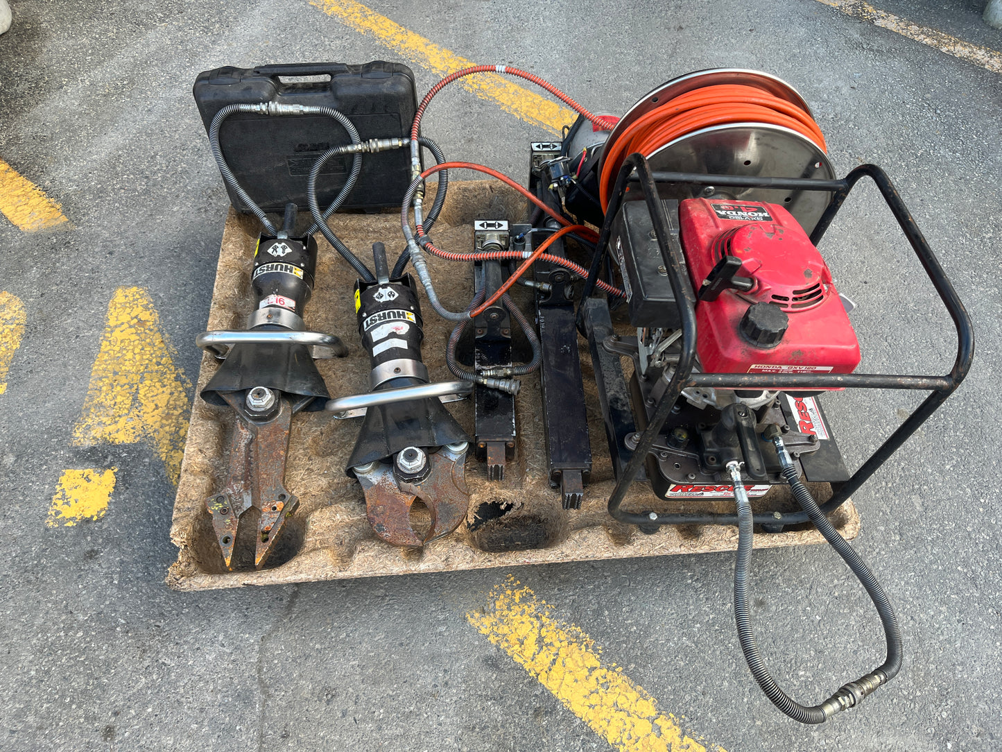 Hurst Rescue Tools in Great Working Condition