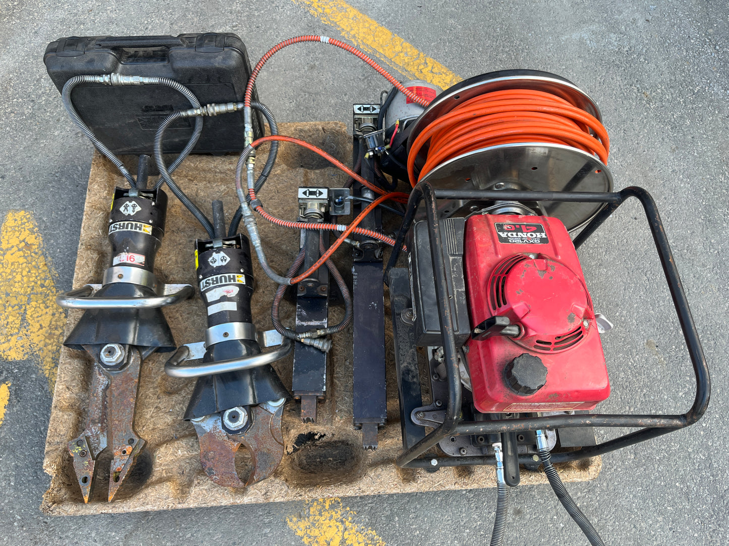 Hurst Rescue Tools in Great Working Condition