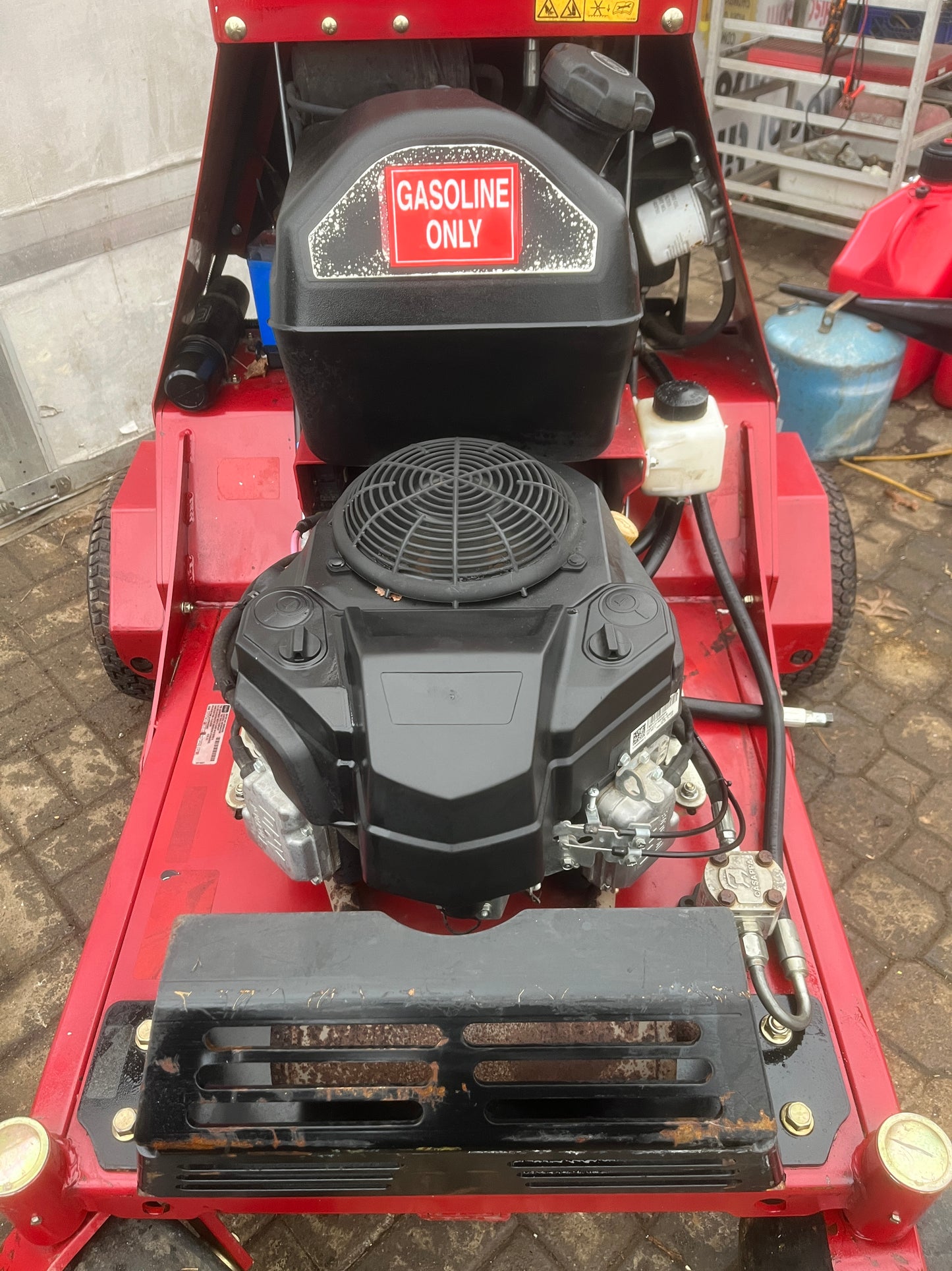 Toro Aerator Ride-On Hydrostatic