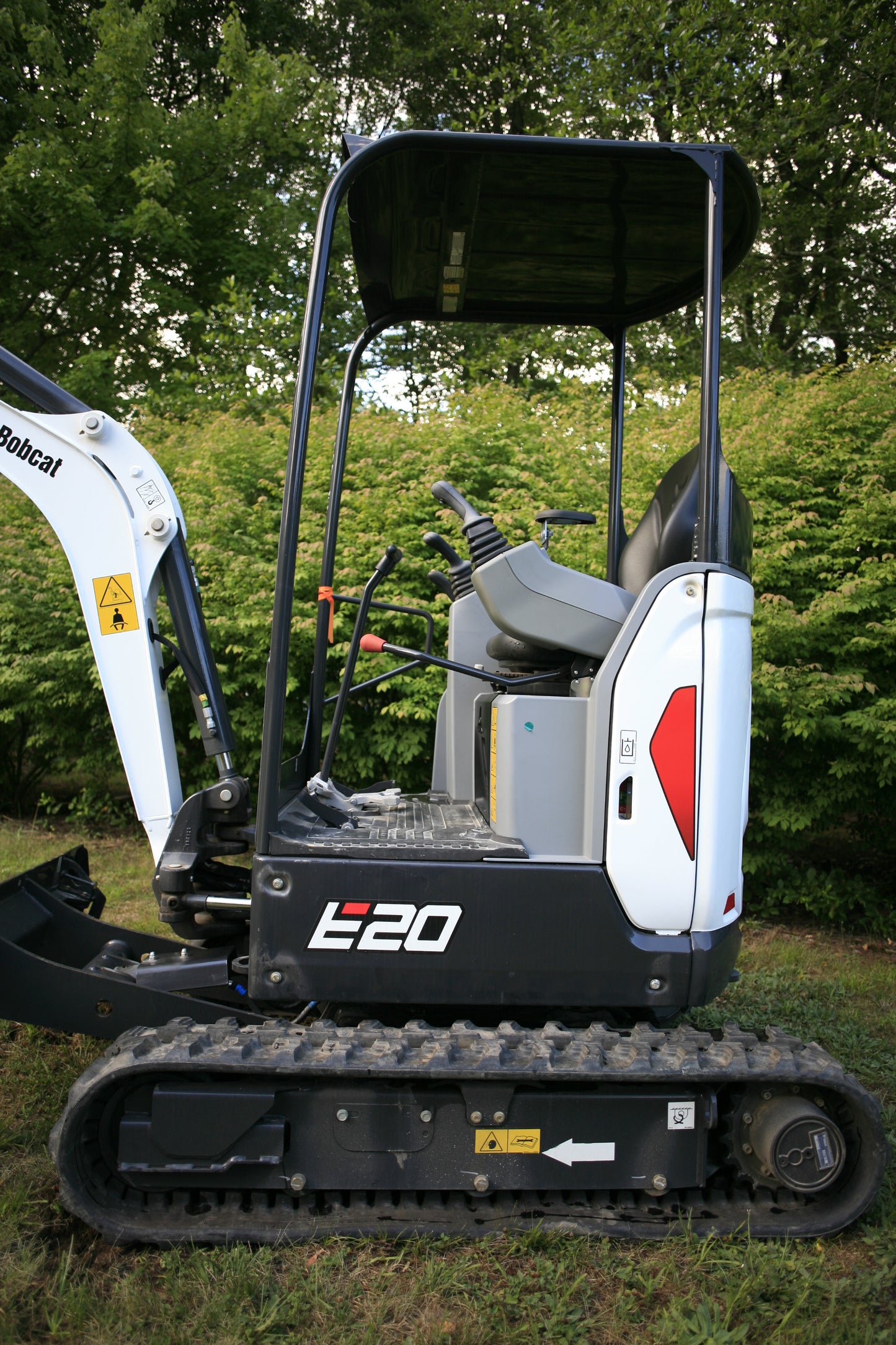 NEW 2023 Bobcat E20 Mini Excavator with Yanmar Diesel -- 4 Hours