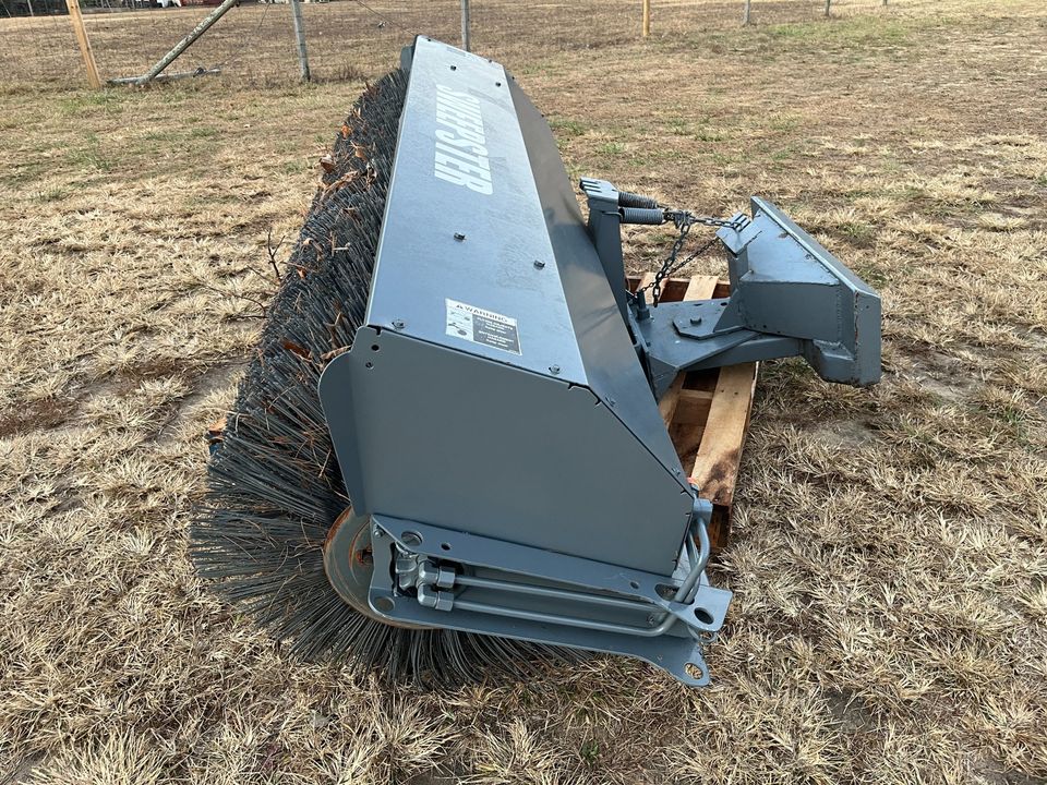 Sweepster Hydraulic Broom for Dingo