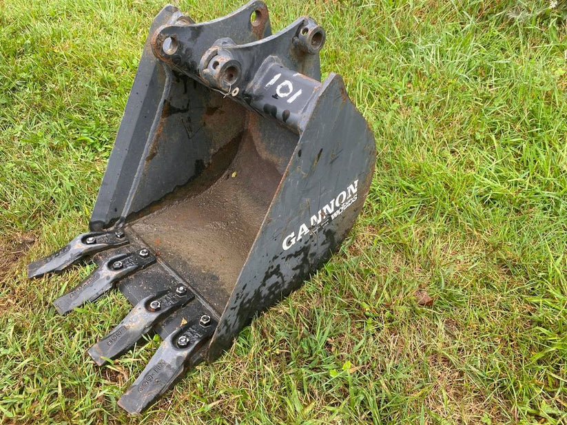 Gannon Woods 16" Mini Excavator Tooth Bucket expoequipmentsales
